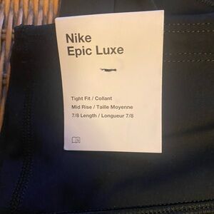 W XL Nike Epic Luxe leggings